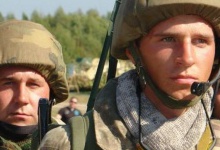 Під Щастям сили спеціальних операцій розігнали чергову російську ДРГ і захопили її озброєння