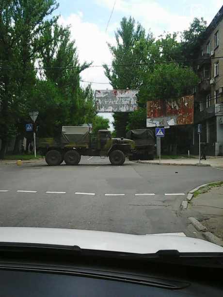 У Донецьку сталася аварія за участі вантажівки з бойовиками — одна людина загинула