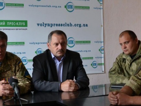 Волинські бійці-добровольці не засуджують дії «Правого сектору» і вимагають відставки Авакова