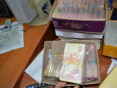 У Запоріжжі штурмували валютний обмінник, який «перекачував» гроші «ДНР»