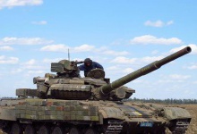 Легендарний танк «Богатир»: він вирвався з-під завалів підірваного терміналу ДАП