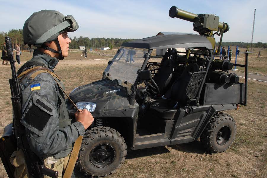 Українські військові випробовують новий мобільний протитанковий комплекс