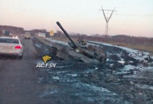 В Росії танк втонув у болоті