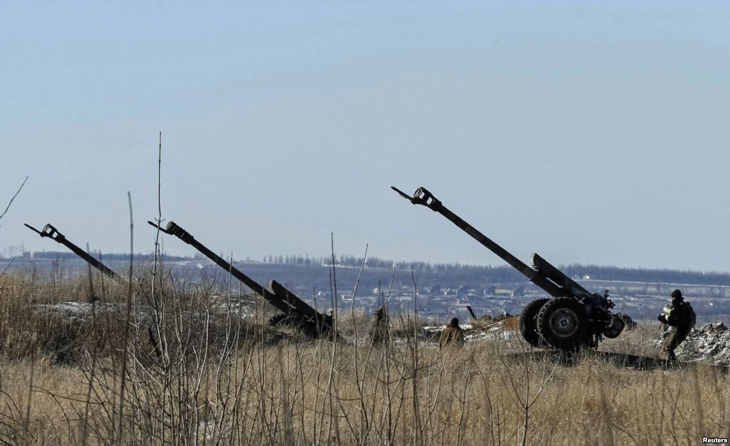 Під Горлівкою українська артилерія знищила скупчення бронетехніки ворога
