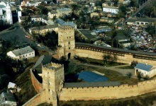 У Луцькій міськраді розглянуть петицію городян щодо перенесення ринку з-під стін замку Любарта