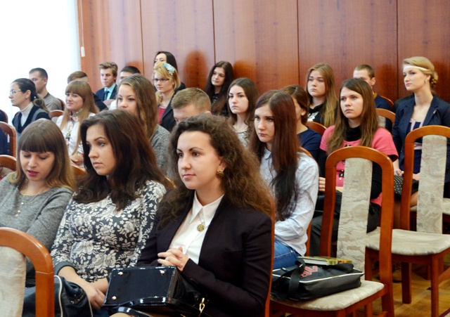 Кращих студентів Рівненщини відзначили преміями голови ОДА