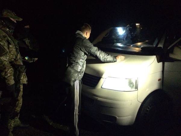 На Волині на кордоні затримали групу нелегалів-афганців разом з українськими провідниками