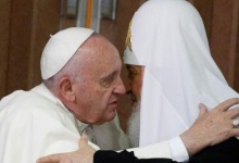 Українці ображені зустріччю Кирила та Папи Франциска