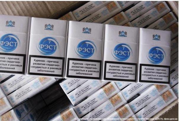 На Волині митники затримали 3 тисячі пачок білоруських цигарок