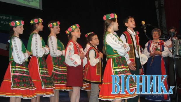 На Закарпатті — фестиваль русинської культури «Червена ружа»