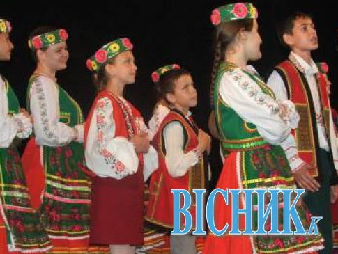 На Закарпатті — фестиваль русинської культури «Червена ружа»