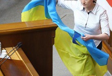 Савченко: «Мій народ одягається у секонд-хенді, і я теж»