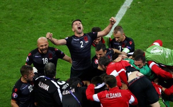 Албанія перемогла Румунію і має шанс вийти в 1/8 Євро-2016