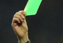 Вперше в історії футболу арбітр показав зелену картку за... гідний вчинок