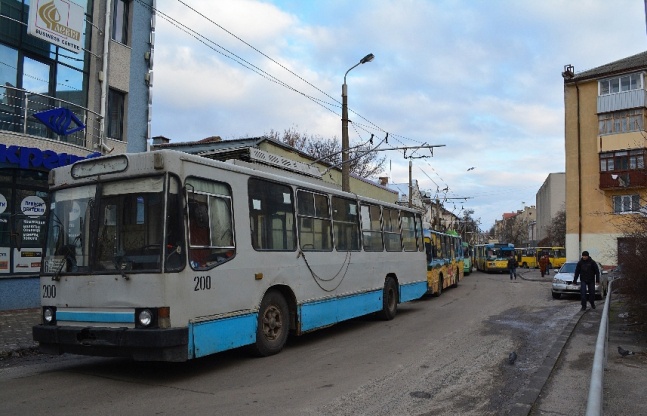 У Луцьку через аварію на кілька днів обмежать рух тролейбусів