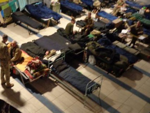 Міністр оборони покарав 7 вищих офіцерів ЗСУ за забутих солдатів в аеропорту Маріуполя