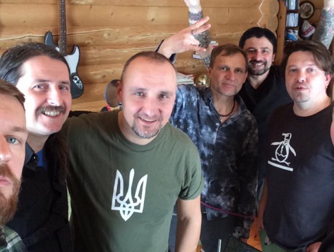 Сашко Положинський та відомі українські виконавці працюють над стройовою піснею для війська