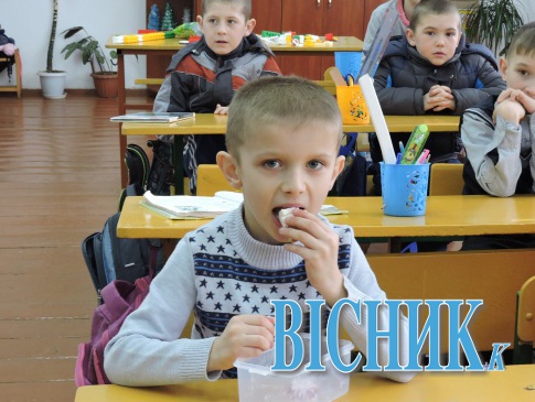Школярі-чорнобильці залишилися без гарячих обідів