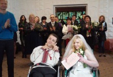 Весільний танець на інвалідних візках