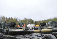 Танкісти 14 ОМБР на танковому біатлоні НАТО вправи в обороні