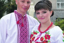 Одружилися спеціально На 25-ту річницю Незалежності України