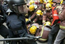 У Каталонії під акомпанемент гумових куль відбувся невизнаний референдум