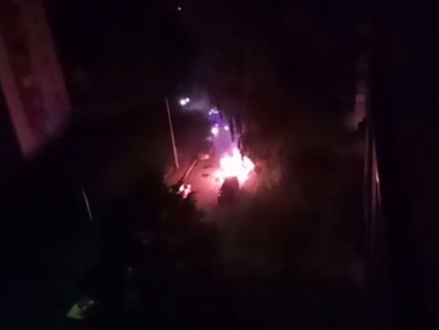 Автомобіль, який згорів сьогодні вночі, належав родині поліцейського начальника