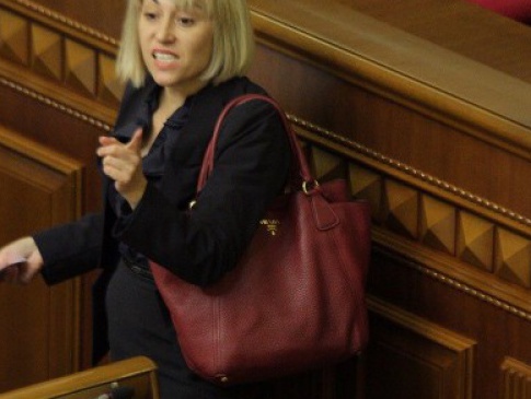 Верховна Рада не звільнила місце для Юлії Вусенко
