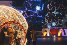 Вандали пошкодили нову святкову ілюмінацію у центрі Луцька