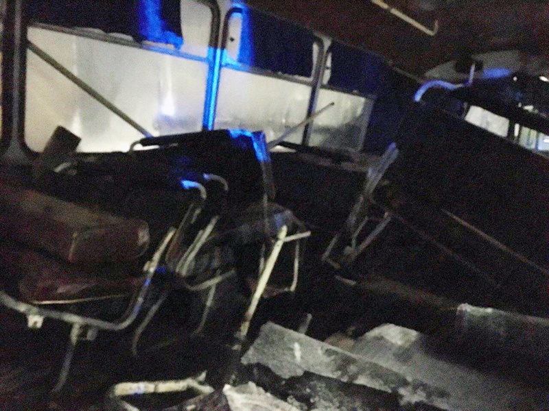 На Донеччині зіткнулися автобус з гірниками та військовий КрАЗ