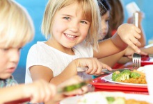 Дітям-чорнобильцям відновлять харчування з середини березня