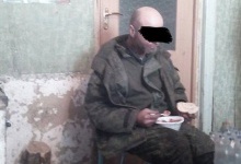 Українські військові взяли у полон бойовика-росіянина