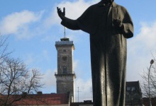Як у Львові святкують 204-ту річницю від дня народження Тараса Шевченка