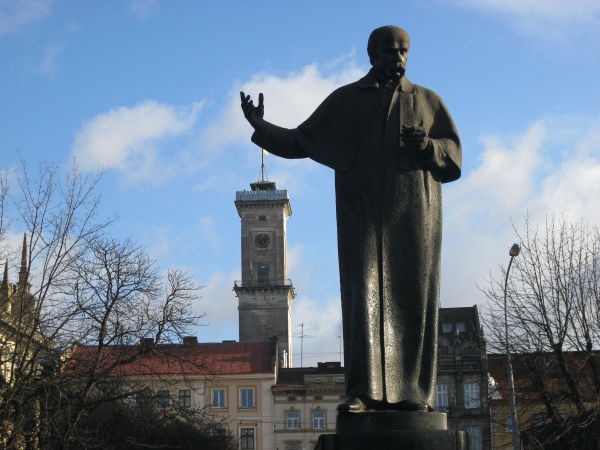 Як у Львові святкують 204-ту річницю від дня народження Тараса Шевченка