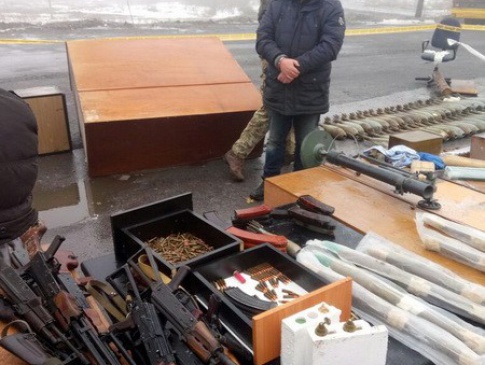 Хто такий Володимир Рубан і для чого віз зброю з «ДНР»
