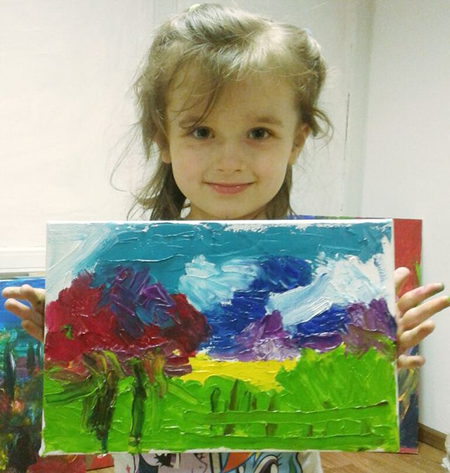 Наймолодшій художниці України лише... 3 роки!