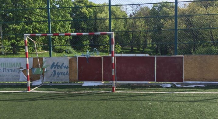 Фонд Ігоря Палиці більше не буде будувати футбольні майданчики через їхню бездоглядність