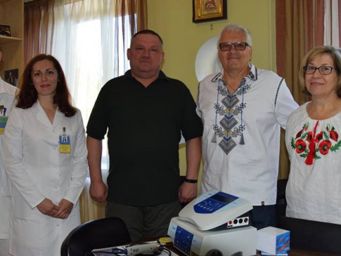 Благодійники передали на Львівщину обладнання для реабілітації