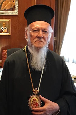 У свій день народження Вселенський патріарх згадав про зобов’язання перед народом України
