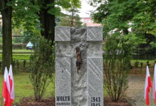 У Польщі відкрили  нові пам’ятники жертвам Волинської трагедії