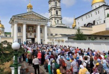 Волинян запрошують на Хресний хід до Почаєва