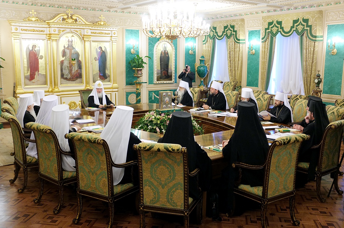 РПЦ відколюється від світового православ’я?