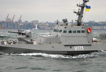 Російський спецназ захопив українські кораблі – поранено двоє військових моряків