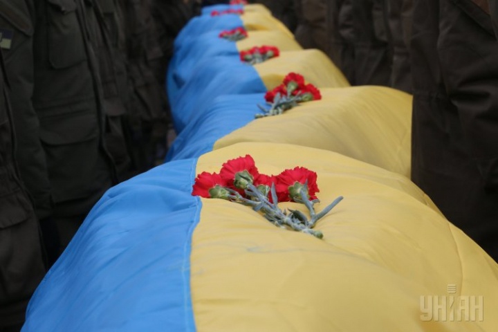 В Україні ідентифіковано за ДНК 563 загиблих воїнів АТО