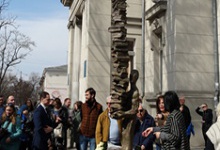 В Одесі відкрили пам’ятник читачеві