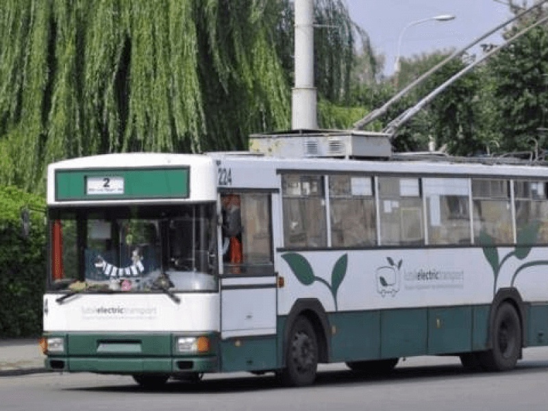 У Луцьку можуть підвищити вартість проїзду в тролейбусах