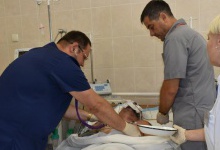 Через розрив міни згоріло обличчя: у Дніпрі рятують бійця ООС