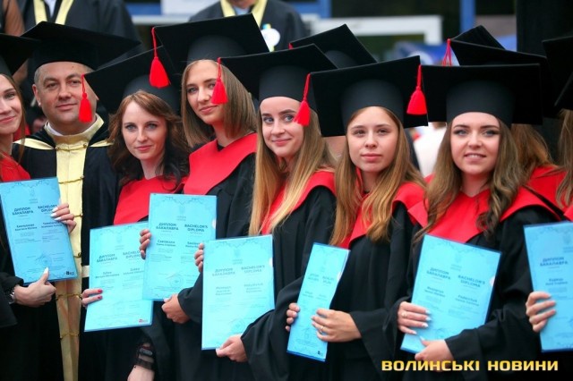 Випускники луцького «﻿﻿політеху﻿»﻿ отримали омріяні дипломи