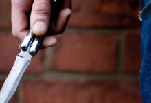 На Рівненщині жінка встромила ножа чоловіку в живіт