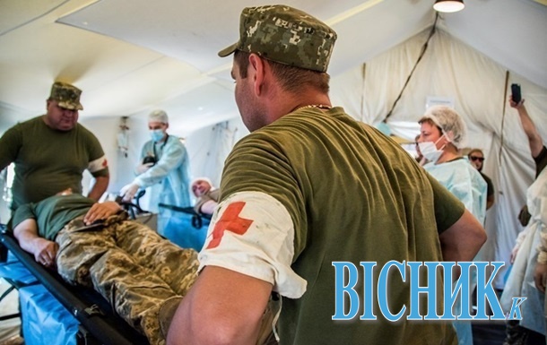 Ворожий безпілотник атакував українських військових: є поранений